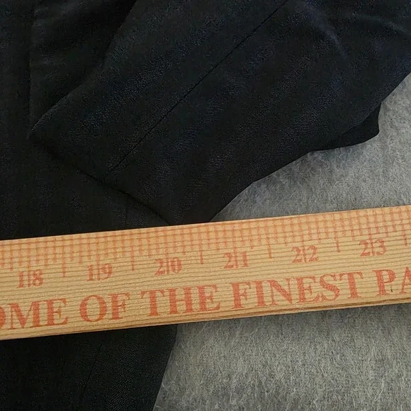 Cerruti 1881 Voyager Men's 40R Dark Gray Stripe Blazer Made in Italy Sport Coat - Picture 6 of 16